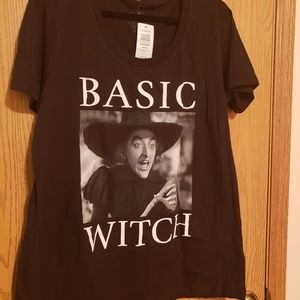NEW Basic Witch Tee from Torrid size 2
